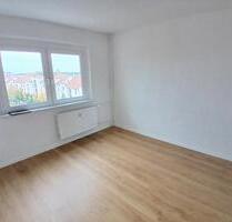 [ID 227] Schöne 4-Raum-Wohnung - auf Wunsch mit neuer Einbauküche - Greifswald Groß Schönwalde