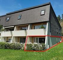 Exklusive 2 Zimmer EG Wohnung mit Balkon und EBK in Freudenstadt