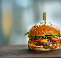 Exzellente Gastronomie-Chance: Voll ausgestatteter Burger-Laden im Herzen von Leonberg