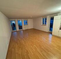 Helle 1-Zimmer-Wohnung mit Einbauküche in Offenbach Zentrum - Offenbach am Main