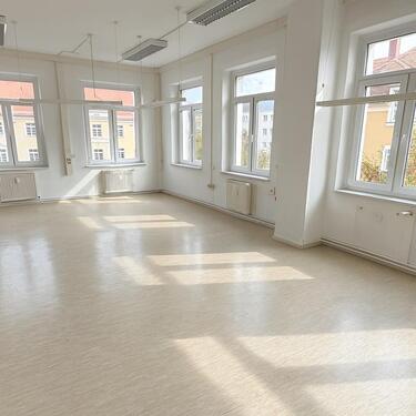 Foto - Günstiger Büroraum für Selbstständige (41 m²) in Dresden Leuben
