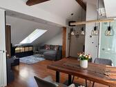 Foto - 2 Zimmer Dachgeschoßwohnung zur Miete in Maintal