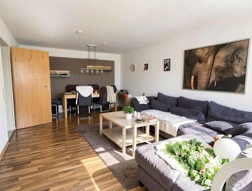 Foto - Helle 2-Zimmer-Wohnung in ruhiger Lage von Bellenberg mit Einbauküche und 2 Stellplätzen