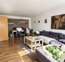 Helle 2-Zimmer-Wohnung in ruhiger Lage von Bellenberg mit Einbauküche und 2 Stellplätzen