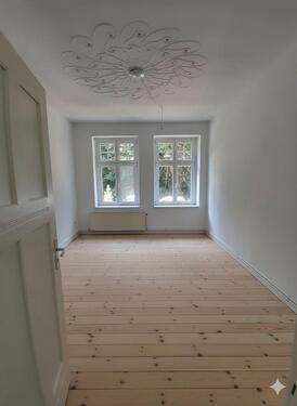 Foto - [ID 185] Große 3-Raumwohnung, Altbau