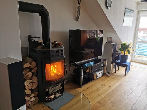 Foto - Helle, gut isolierte 3- Zimmer Dachgeschoßwohnung inkl.Tiefgarage