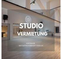 Tanzraum Zumba Yoga - 50,00 EUR Kaltmiete, in Oberursel (Taunus) (PLZ: 61440)