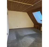 WG-Zimmer in Schwenningen – 450€ warm inkl. Strom - Villingen-Schwenningen