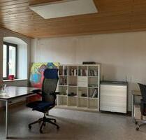 Büro im Pfarrhaus Anna - 450,00&nbsp;EUR Kaltmiete, ca.&nbsp; 60,00&nbsp;m&sup2; in Nordhalben (PLZ: 96365)