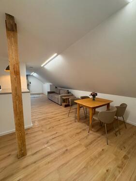 Foto - 1 Zimmer Dachgeschoßwohnung zur Miete in Trunkelsberg