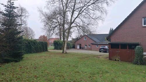 Foto - Einfamilienhaus, großes Grundstück, Doppelgarage Petersdorf