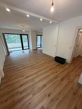 Foto - Stilvolle 2-Zimmer-Wohnung mit großer Loggia & Tiefgarage