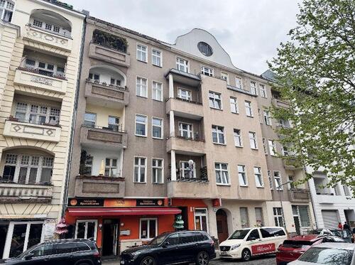 Foto - Renovierungsbedürftige Altbauwohnung mit Balkon in Schöneberg