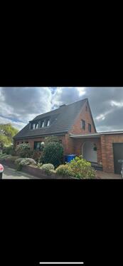 Foto - Ein-Zweifamilienhaus in Ratingen