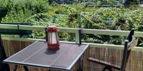 Foto - kleine, ruhige, möblierte 2-Zimmer-Wohnung, Balkon, Pool, Küche