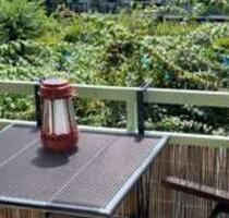 kleine, ruhige, möblierte 2-Zimmer-Wohnung, Balkon, Pool, Küche - München Bogenhausen