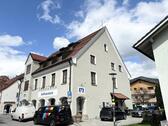 Foto - Erstbezug nach UmbauSanierung! 3-Zimmer-Dachgeschosswohnung in Zentrumslage