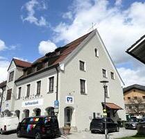 Erstbezug nach UmbauSanierung! 3-Zimmer-Dachgeschosswohnung in Zentrumslage - Lenggries