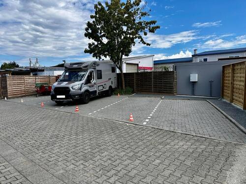 Foto - Abstellplätze zu vermieten - für Wohnwagen, Wohnmobil, Anhänger