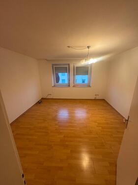 Foto - 3-Zimmer-Wohnung mit Einbauküche & Gartenmitbenutzung – 56 m²
