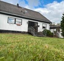 Einfamilienhaus in ruhiger Lage, Weitblick und naturnaher Lage - Rüthen