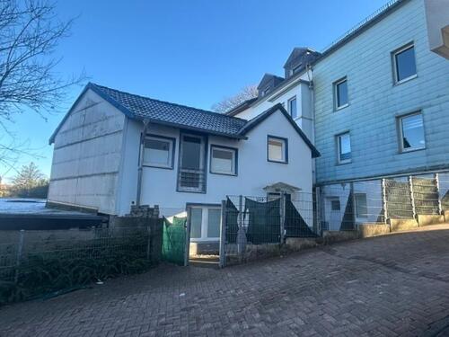 Foto - Helle 3-Zimmer-Wohnung in der Werdohler Straße – teilrenoviert, sofort verfügbar