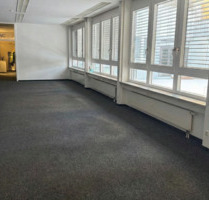 204 m² Bürofläche | klimatisiert & Parkplätze vor der Tür - Giengen an der Brenz