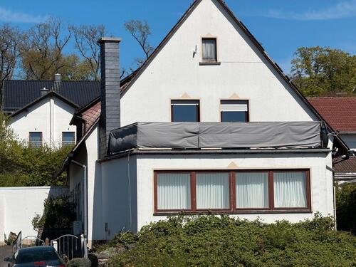 Foto - Großzügiges Zweifamilienhaus mit Einliegerwohnung-RENNEROD