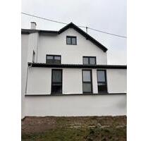 Neu sanierte 3-ZKB-Wohnung mit Stellplatz & EBK –sofort verfügbar - Sankt Wendel