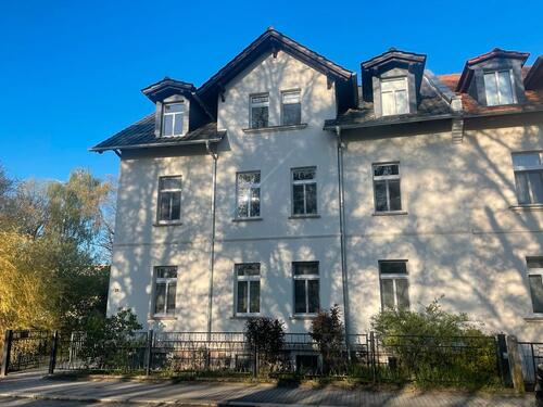 Foto - 4 Zimmer Wohnung mit Balkon - 650,00&nbsp;EUR Kaltmiete, ca.&nbsp; 90,00&nbsp;m&sup2;
