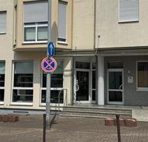 Ladenlokal ca. 99m² ab sofort zu vermieten - Sankt Ingbert