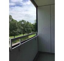 Modernisierte 3-Zimmer-Wohnung mit Balkon! - Essen Stadtbezirk VII