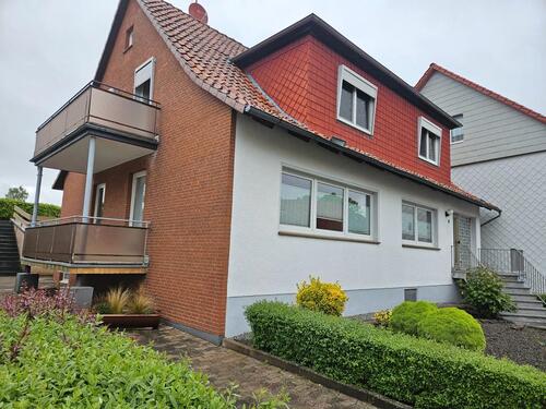Foto - Zweifamilienhaus mit guter Raumaufteilung