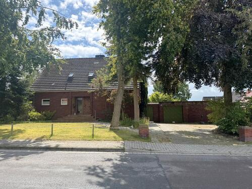 Foto - Großes EFH mit Terrasse & Vollkeller in ruhiger Lage von Norden