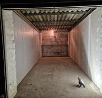 Vermietung Garage Südstadt Biestower Damm mit Strom und Licht - Papendorf