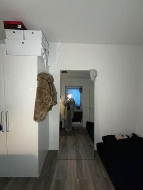 Foto - 1 Zimmer Erdgeschoßwohnung in Köln