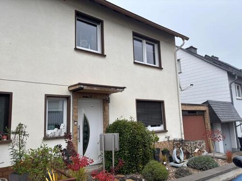 Foto - Doppelhaushälfte - 135.000,00 EUR Kaufpreis,
