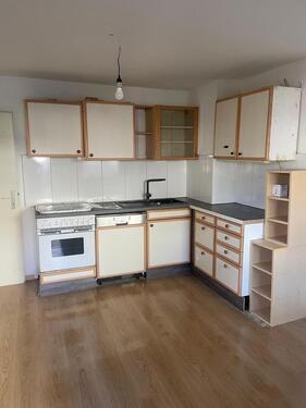 Foto - 3 - ZIMMER WOHNUNG (AB SOFORT FREI)