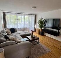 Großzügige 2,5-Zimmer-Wohnung mit Westbalkon & EBK - Regensburg Das Dörnberg