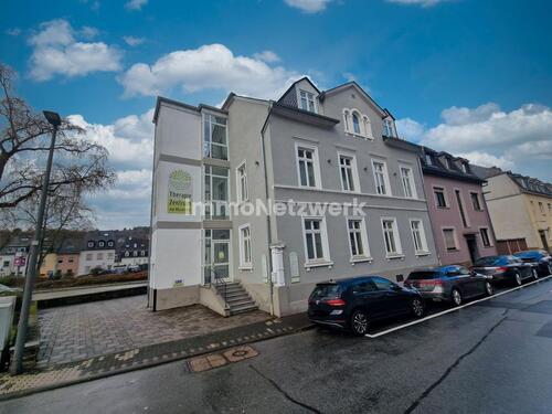 Foto - helle Praxisräume im Therapiezentrum am Moselufer in Trier
