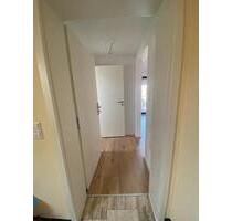 Moderne 2-Zimmer-Dachgeschosswohnungen mit Balkon und Küche - Steinenbronn