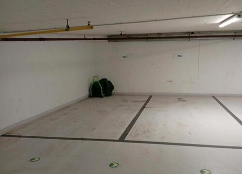 Foto - Tiefgaragen Stellplatz Düsselthal Flingern , Garage