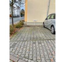 Pkw Stellplatz zu vermieten - 30,00 EUR Miete, in Usingen (PLZ: 61250)