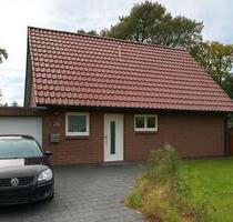 Wohlfühlen leicht gemacht: Einfamilienhaus mit Garten & Garage in Top-Lage - Westerstede