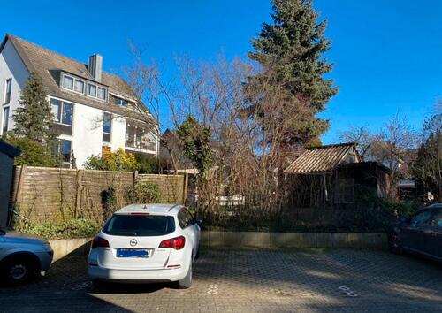 Foto - Auto-Stellplatz Parkplatz Köln Holweide Nahe Klinikum & Stadtbahn