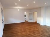 Foto - Kernsanierte 114 m² 4-Zimmer-Whg ab 01.06.2026 Balkon Mieterstrom