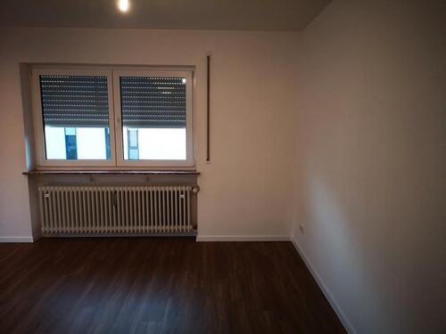 Foto - Etagenwohnung in Waldbüttelbrunn zur Miete