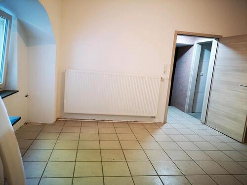 Foto - Gewerbefläche mit Büro - 1.200,00 EUR Kaltmiete,