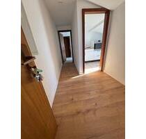 Dachgeschosswohnung (388) - 390,00&nbsp;EUR Kaltmiete, ca.&nbsp; 60,00&nbsp;m&sup2; in Waren (Müritz) (PLZ: 17192)