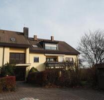Helle 2,5 Zimmer DG Wohnung Bayreuth-Meyernberg - Creußen